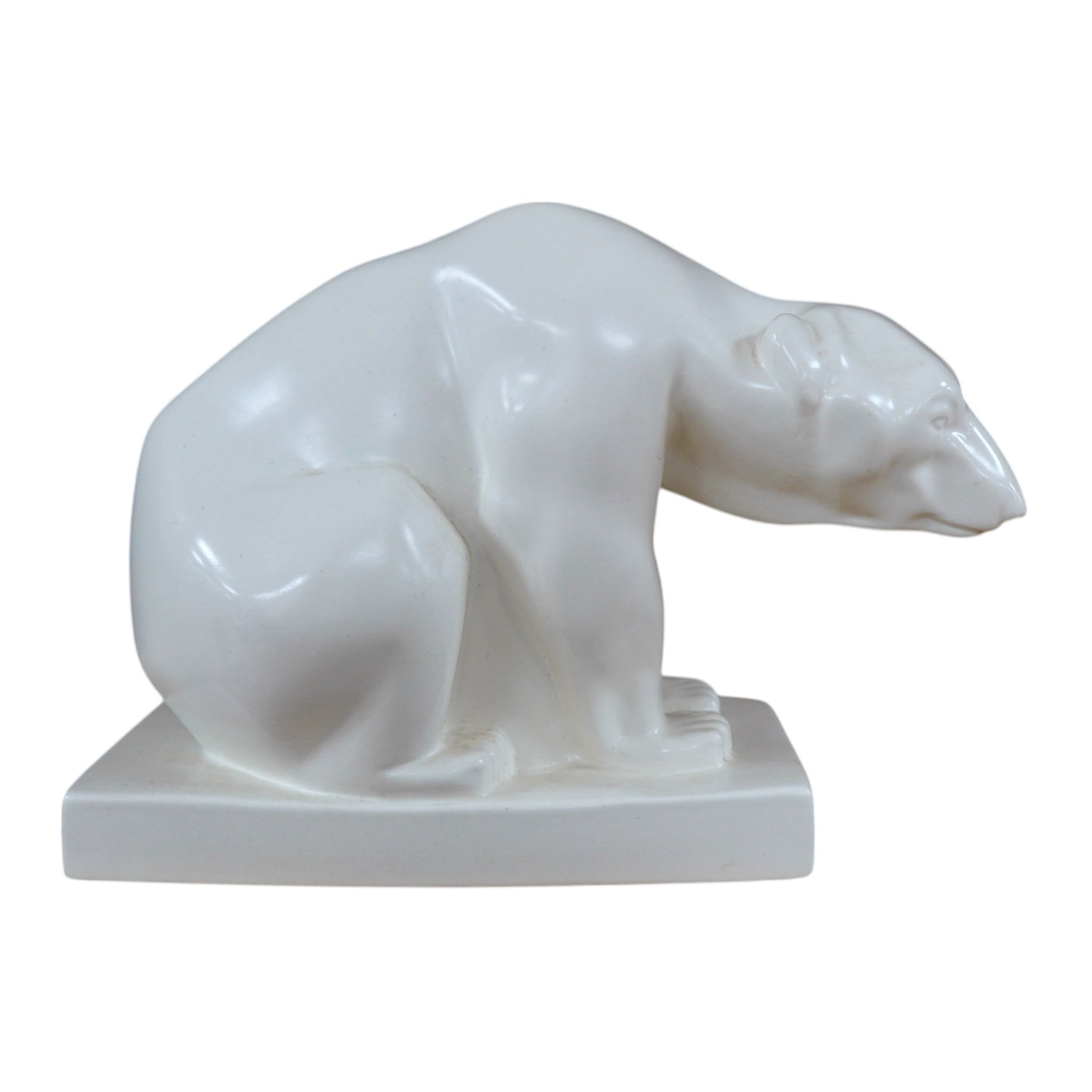 A Wedgwood model of a polar bear, John Skeaping design, 18cm. Condition - good